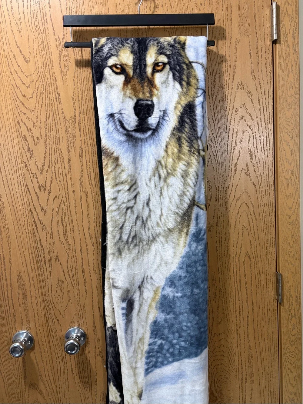 Rustic Wolf Winter Scene Plush Throw Blanket Soft Fleece Cabin Lodge Decor